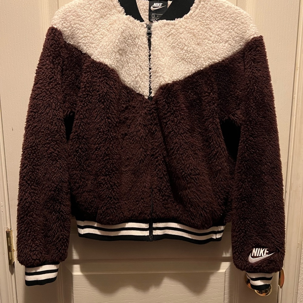 Nike Women’s Sherpa jacket